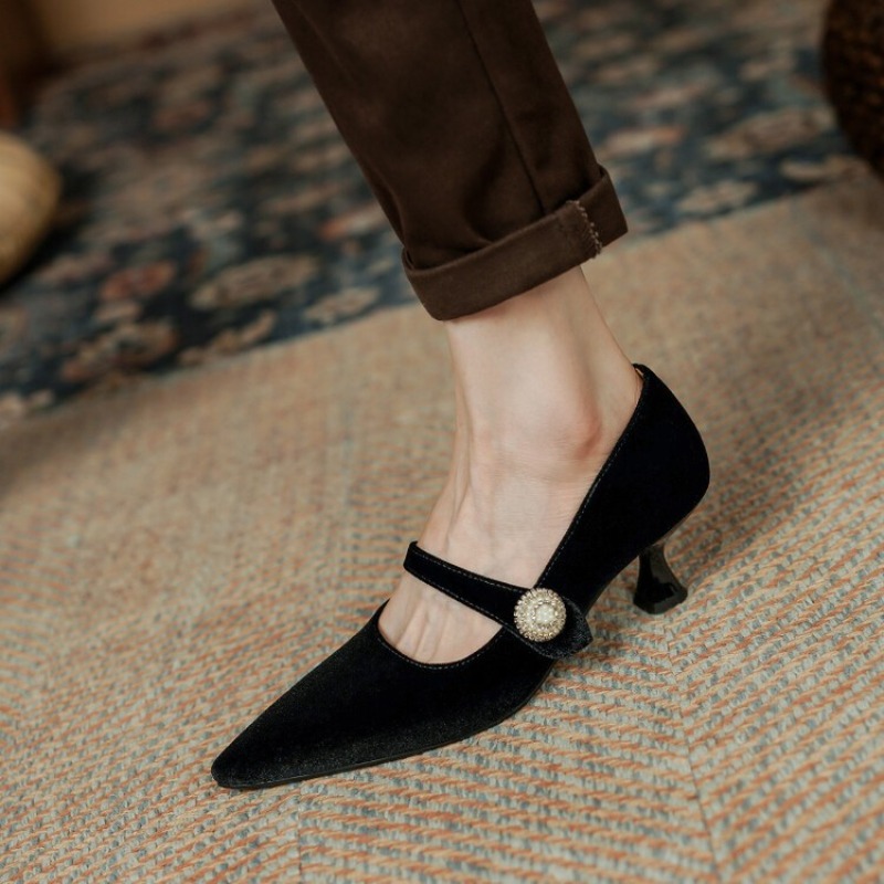 Wine Red Pointed Toe Mary Jane - đánh giá và giá Mary Jane Shoes