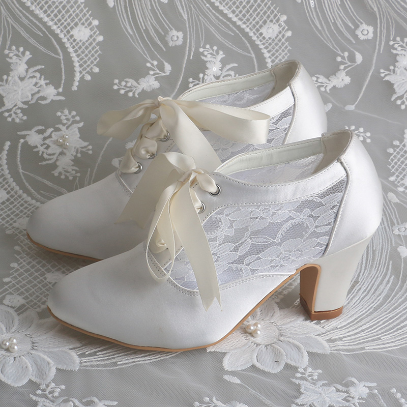 Customized Block Heels Bridal  - đánh giá và giá Ribbon Tie Heel