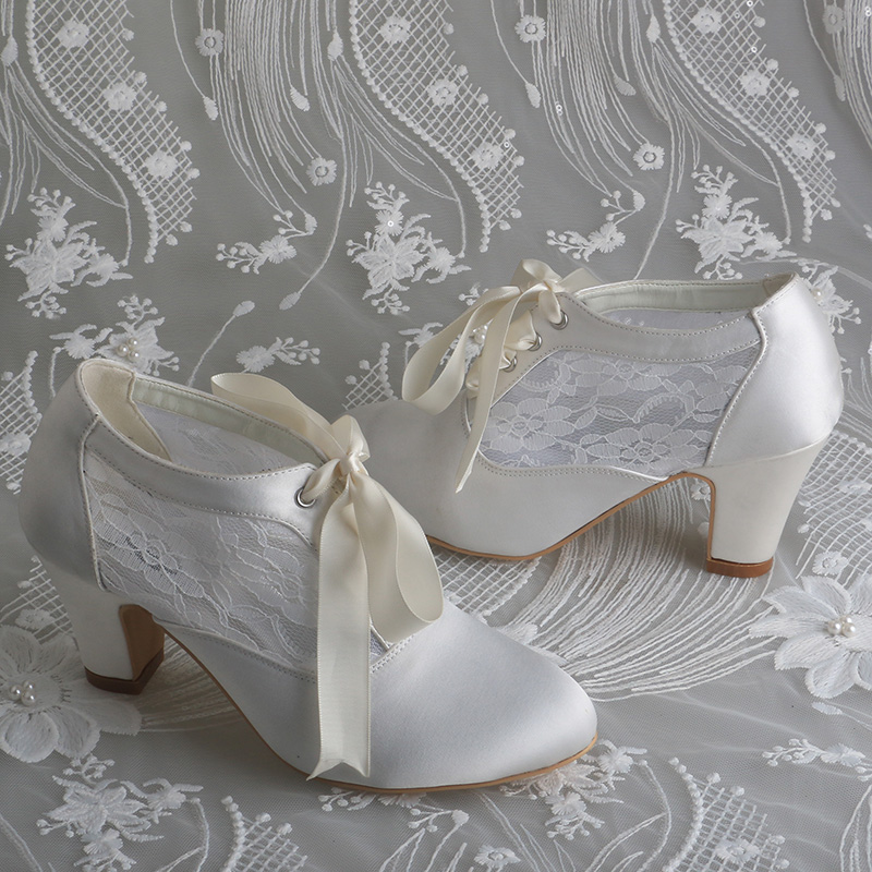 Customized Block Heels Bridal  - đánh giá và giá Ribbon Tie Heel