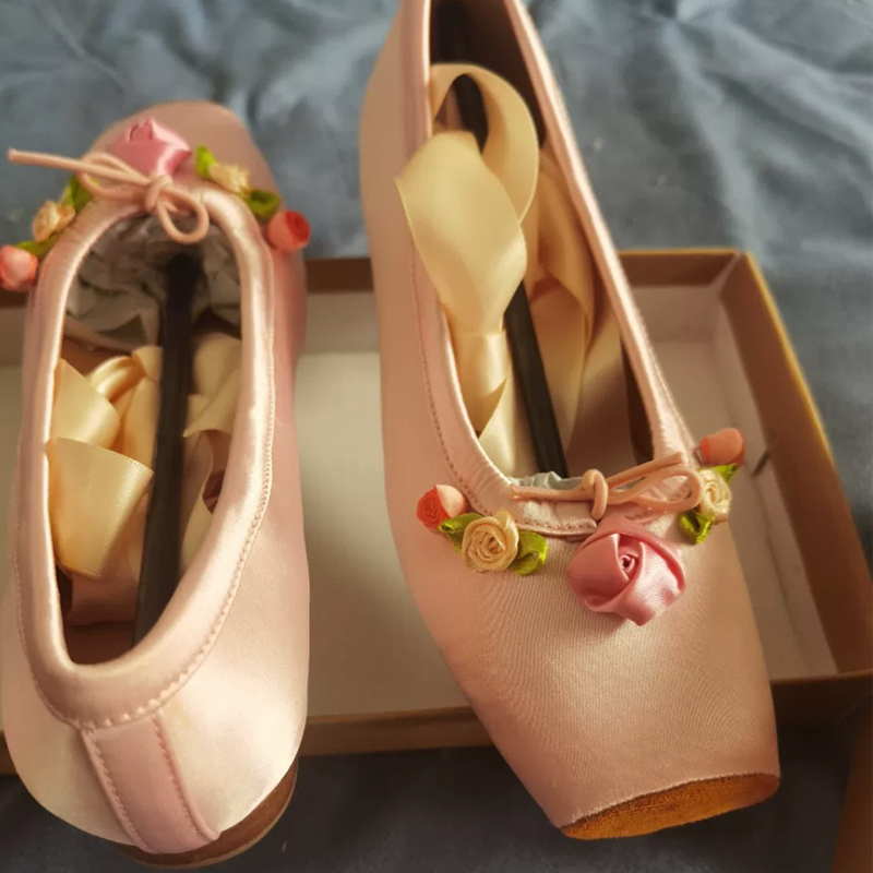 Women Pink Satin Square Toe Lo - đánh giá và giá Ribbon Tie Heel